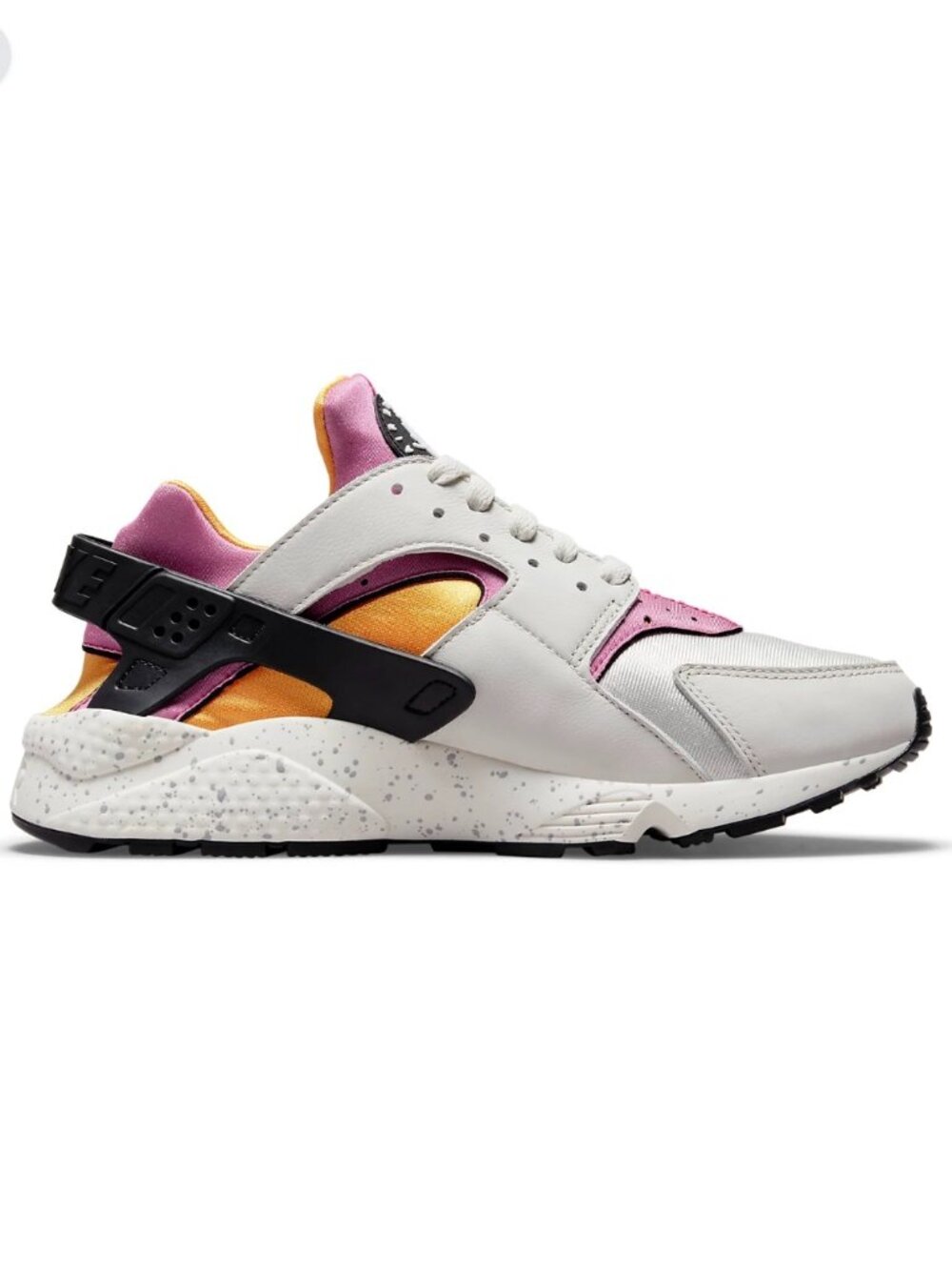 Nike Air Huarache Sneaker in University Gold Pink Womens 10 - Like New